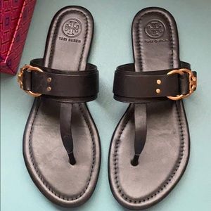 Tory Burch Marsden Flat Thong Sandal(Calf Leather)